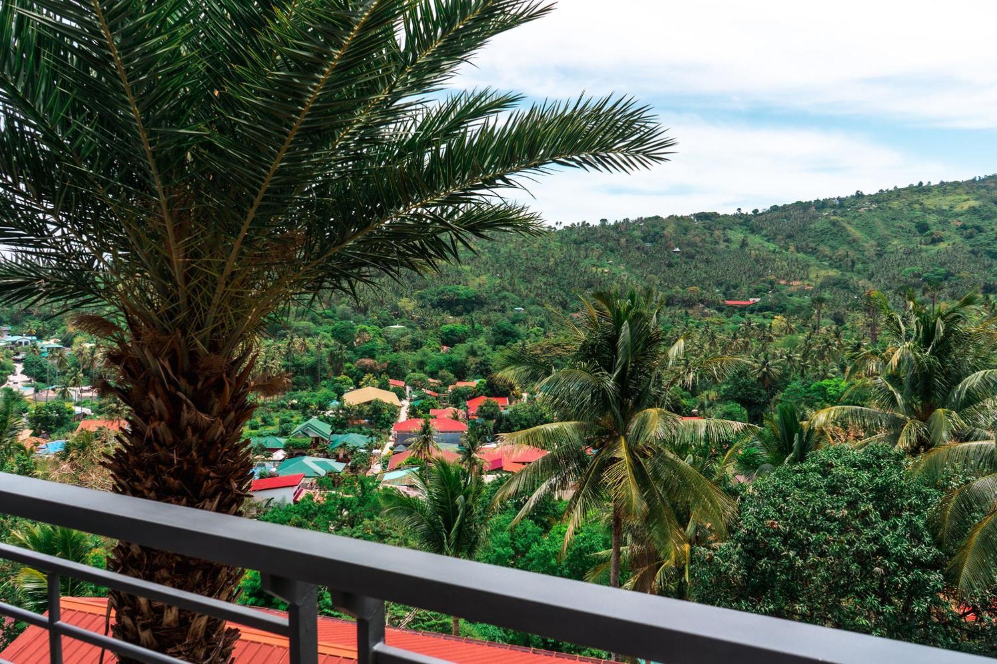 Av Suites Puerto Galera Exteriör bild